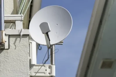 スカパーのアンテナ撤去はどうすればいい？