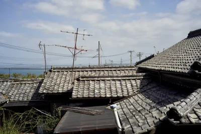 屋根のアンテナを撤去するには？