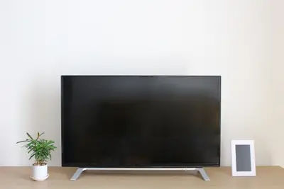 「アンテナとテレビ２台」のケーブルつなぎ方